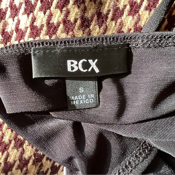 4/$20 BCX Black Halter with Beaded Neck Detail Size S - Picture 7 of 7